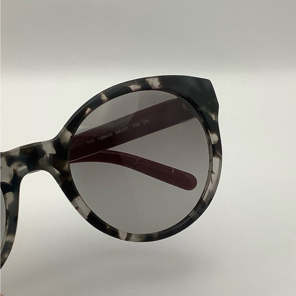 😎Tory Burch😎 Round Cat Eye Tortoise Sunglasses TY 7079 - Picture 11 of 16